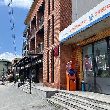 Hotel Stancia Kazbegi - City Center Kültér fotó
