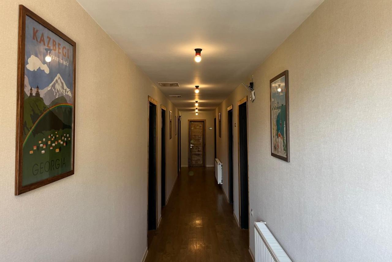 Hotel Stancia Kazbegi - City Center Kültér fotó