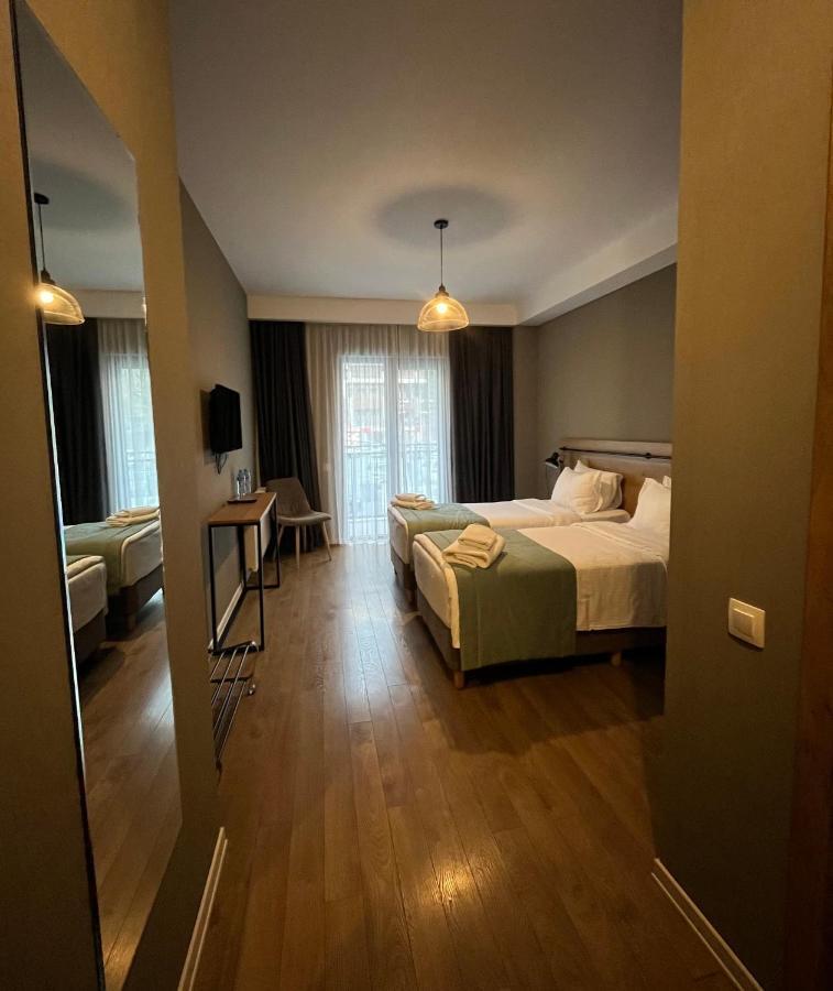 Hotel Stancia Kazbegi - City Center Kültér fotó